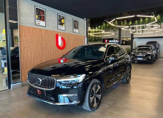 VOLVO XC60 2.0 T8 RECHARGE PLUS AWD GEARTRONIC
